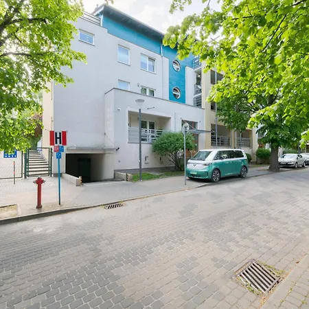 Smart By Renters